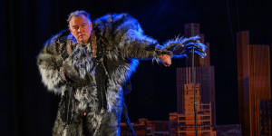 Stewart Lee