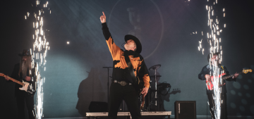 The Garth Brooks Experience