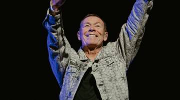 UB40 featuring Ali Campbell